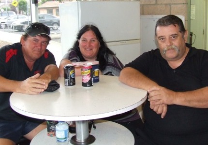 Some of our newer members enjoy our hospitality. L-R Shane and Angela McDonald and Vince Riggio.