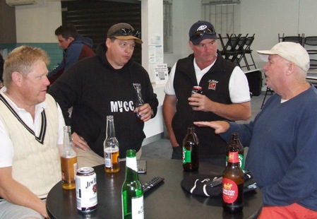 Life Members compare the finer points of our great game of cricket - L-R Darren Nagle, Mark Gauci, Sean O'Kane and Warwick Nolan.