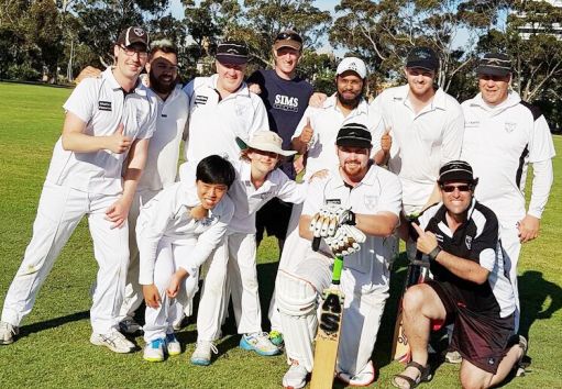 Nate is mobbed by his winning teammates. L-R: Back - Ben Skok, Jacob De Niese, Peter Golding, Daniel Ayers, Azhar Mohammed Khan, Justin Trowell, Ian Denny. Front - Nam Nguyen, Joshua Norsetter, Nate Wolland and Brendan Rhodes.