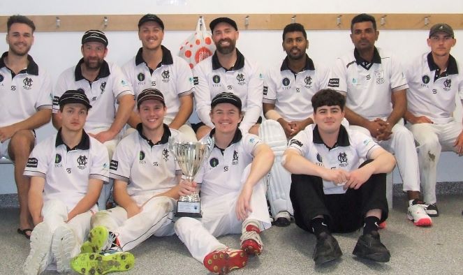 Celebrating the retention of the Webb-Johnson/Pascu Cup. L-R: Back - Luke Brock, Ben Thomas, Alec McIntyre, Steve Hazelwood, Suraj Weerasinghe, Wasim Abbas and Jordon McDonald. Front - Dejan Gilevski, Jack Newman, Charles Bibby and Tom Morrissy.