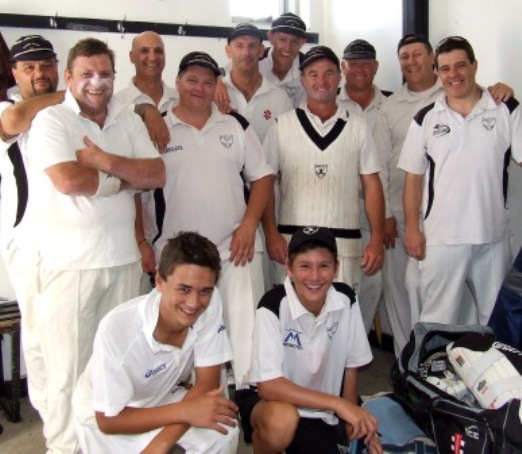 The victorious team to bring home the bacon in Mark Gauci's 200th game. L-R: Sandro Capocchi, James Holt, Lou Raffaele, Mark Gauci, Michael Harvey, Craig Pridham, Sean O'Kane, Darren Nagle, Ian Denny and Daniel Phillips. Front: Luke Brock and Jack Newman.