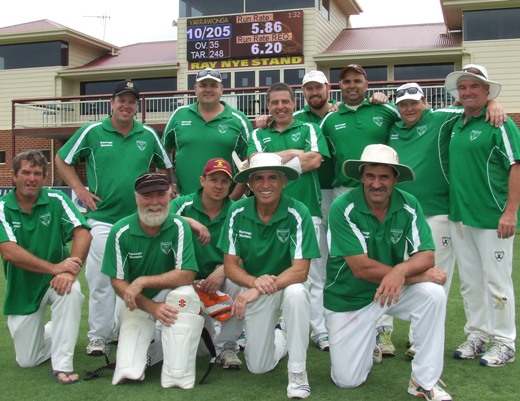 Our team for Game 2: L-R. Back - Travis Gow, Dale Hadfield. Daniel Phillips, Nate Wolland, Amit Chaudhary, Mark Gauci, Sean O'Kane. Front - Wes Sutton, Allan Cumming, Matt Dimble, Neil King, Tony Gleeson.